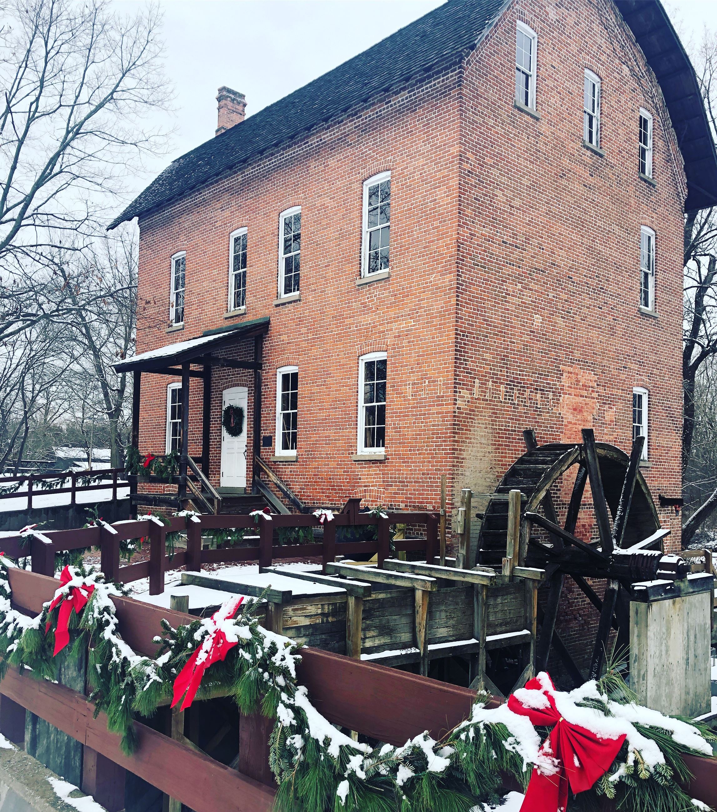 Christmastime at the Mill pic